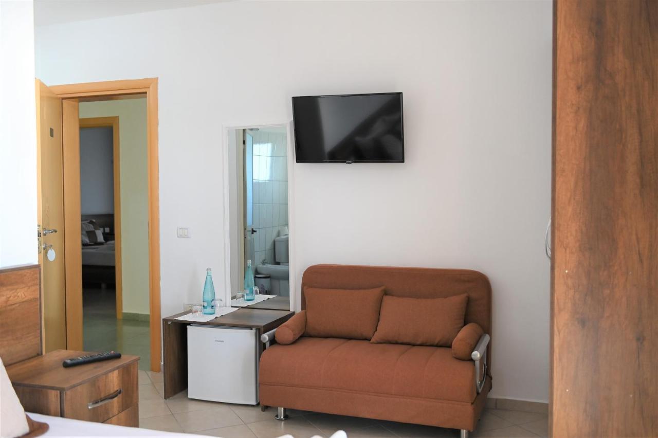 Vila Oxinn Kryemëdhej Extérieur photo