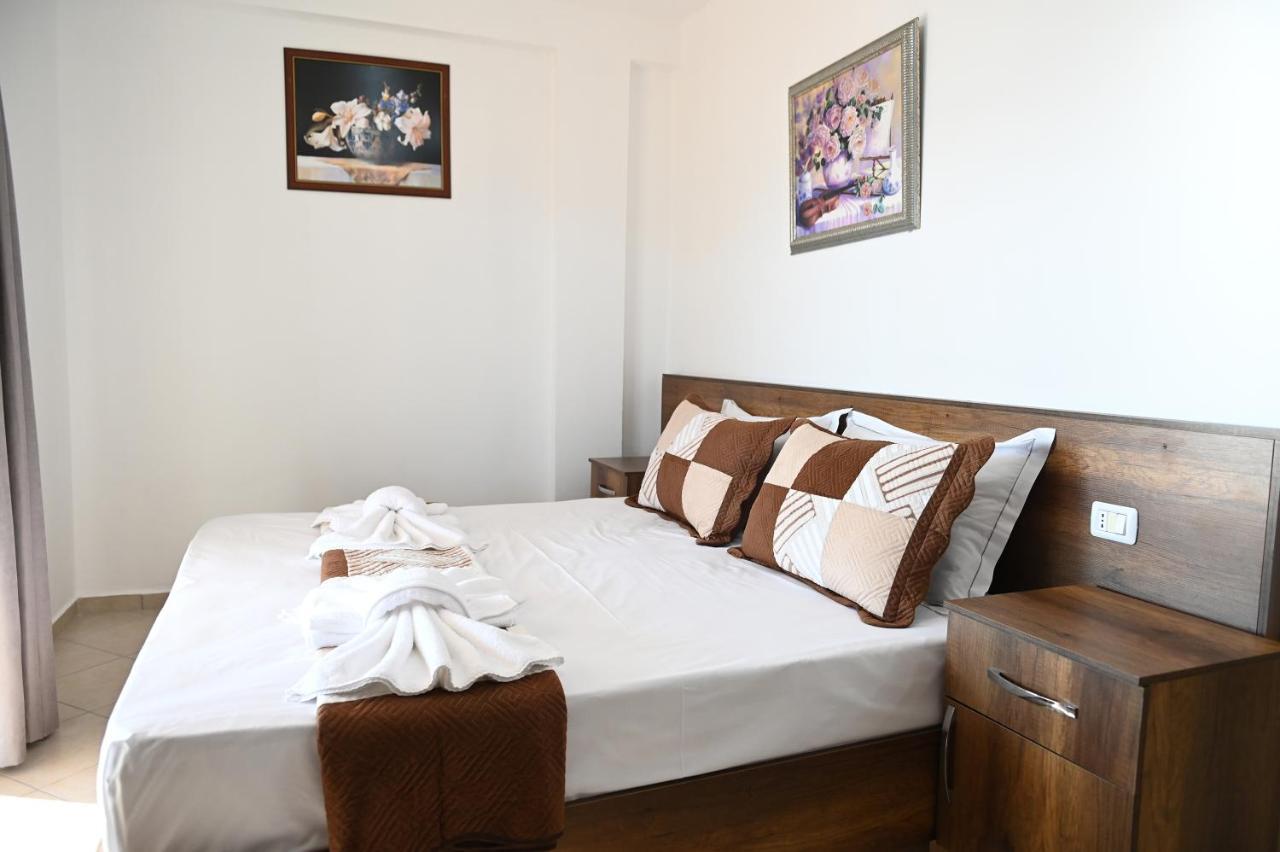 Vila Oxinn Kryemëdhej Extérieur photo