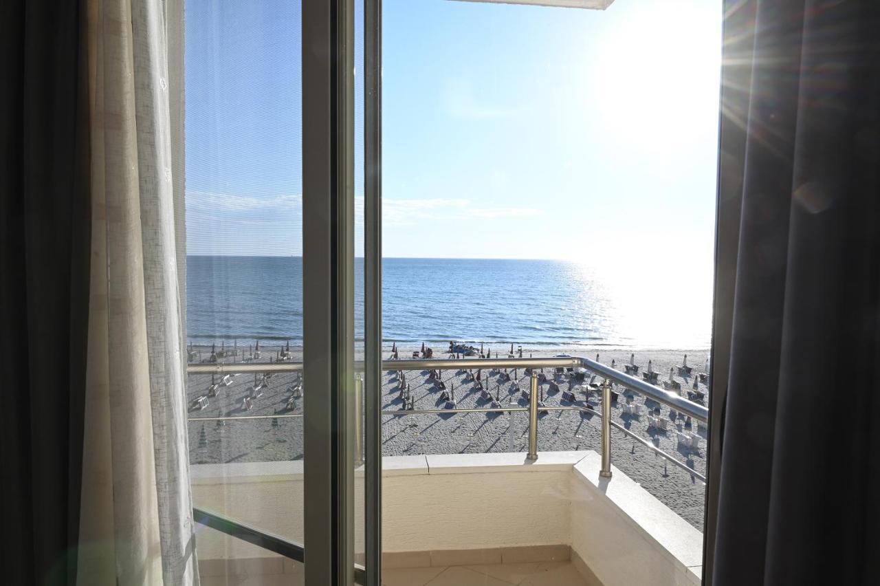 Vila Oxinn Kryemëdhej Extérieur photo