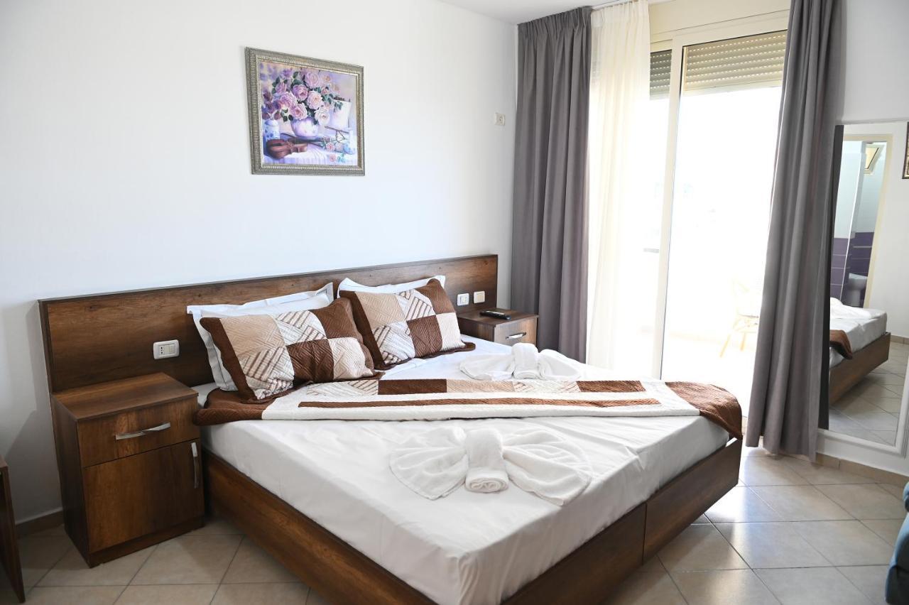 Vila Oxinn Kryemëdhej Extérieur photo