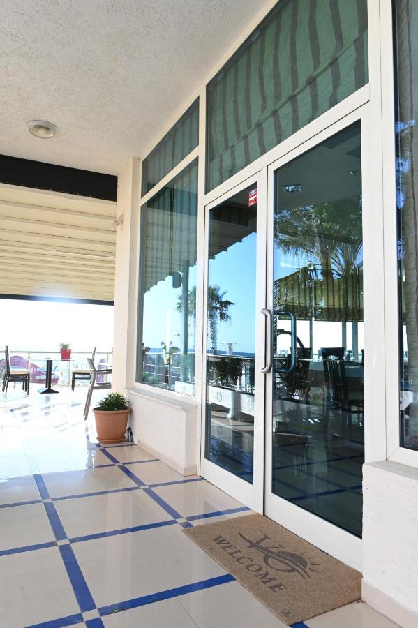 Vila Oxinn Kryemëdhej Extérieur photo