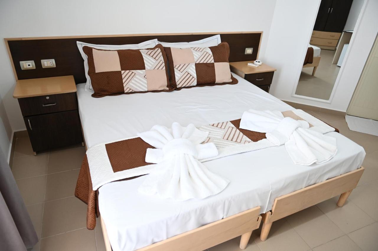 Vila Oxinn Kryemëdhej Extérieur photo