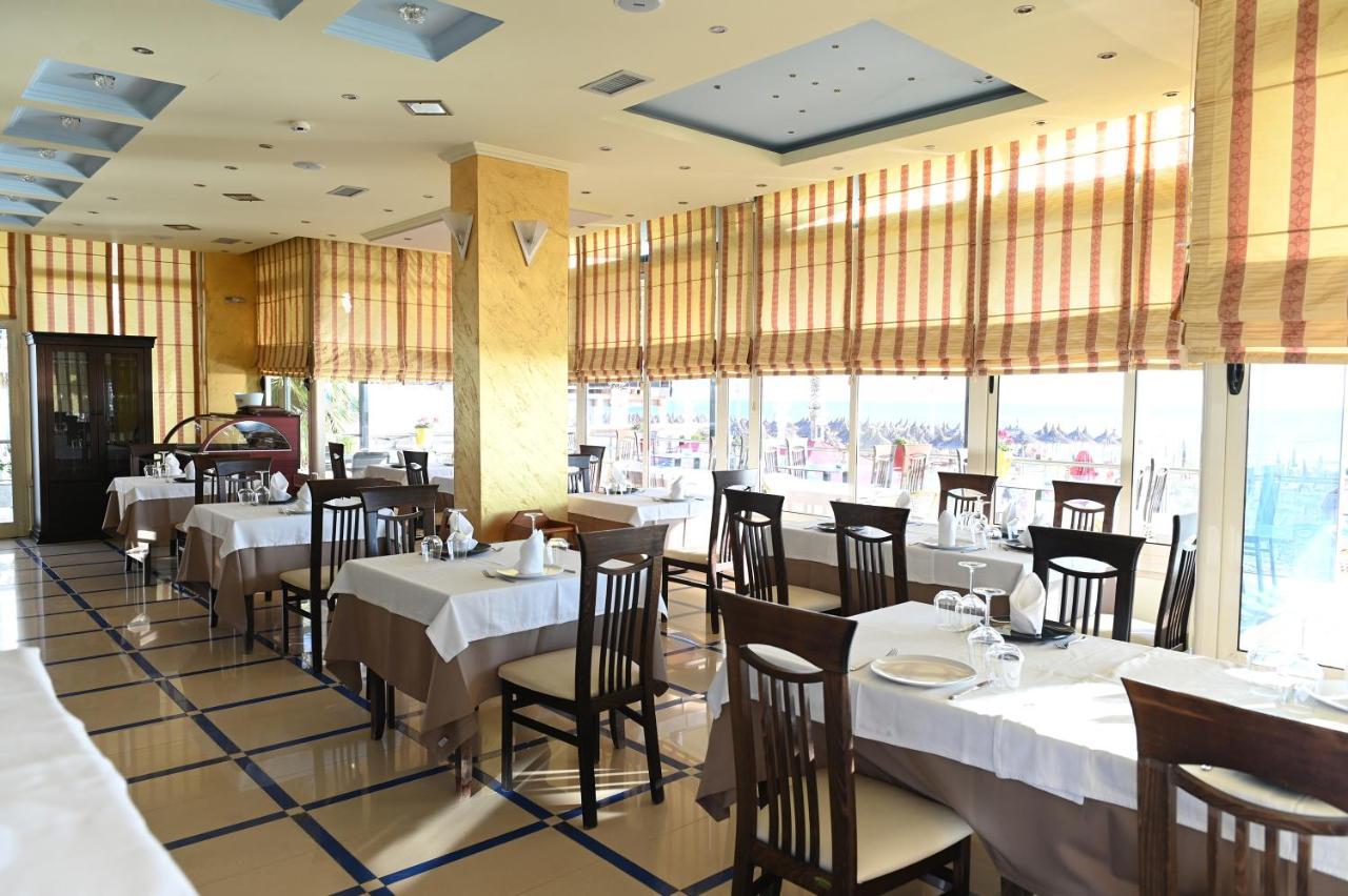 Vila Oxinn Kryemëdhej Extérieur photo