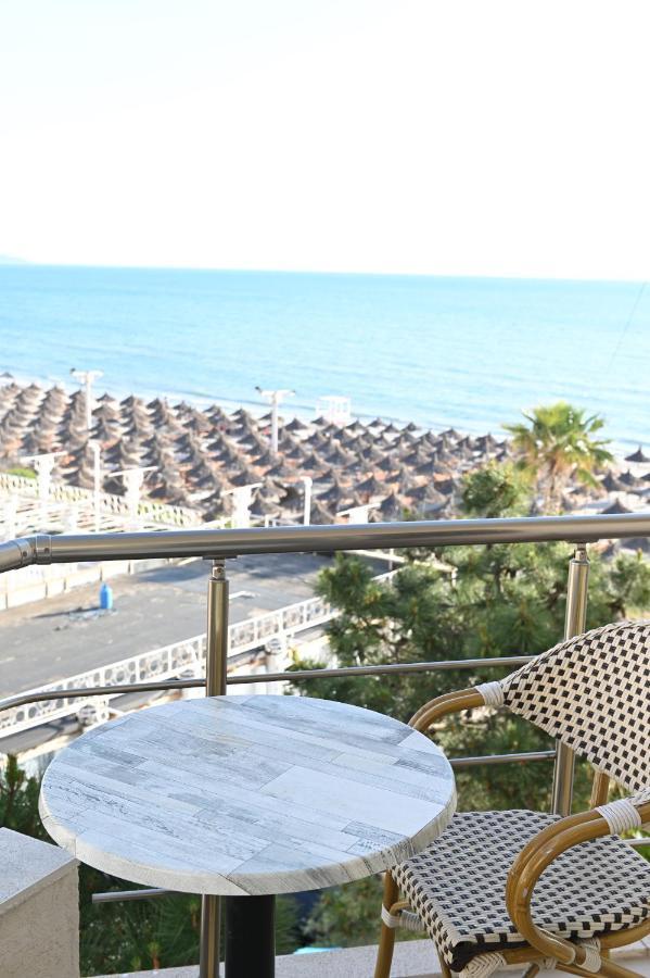 Vila Oxinn Kryemëdhej Extérieur photo